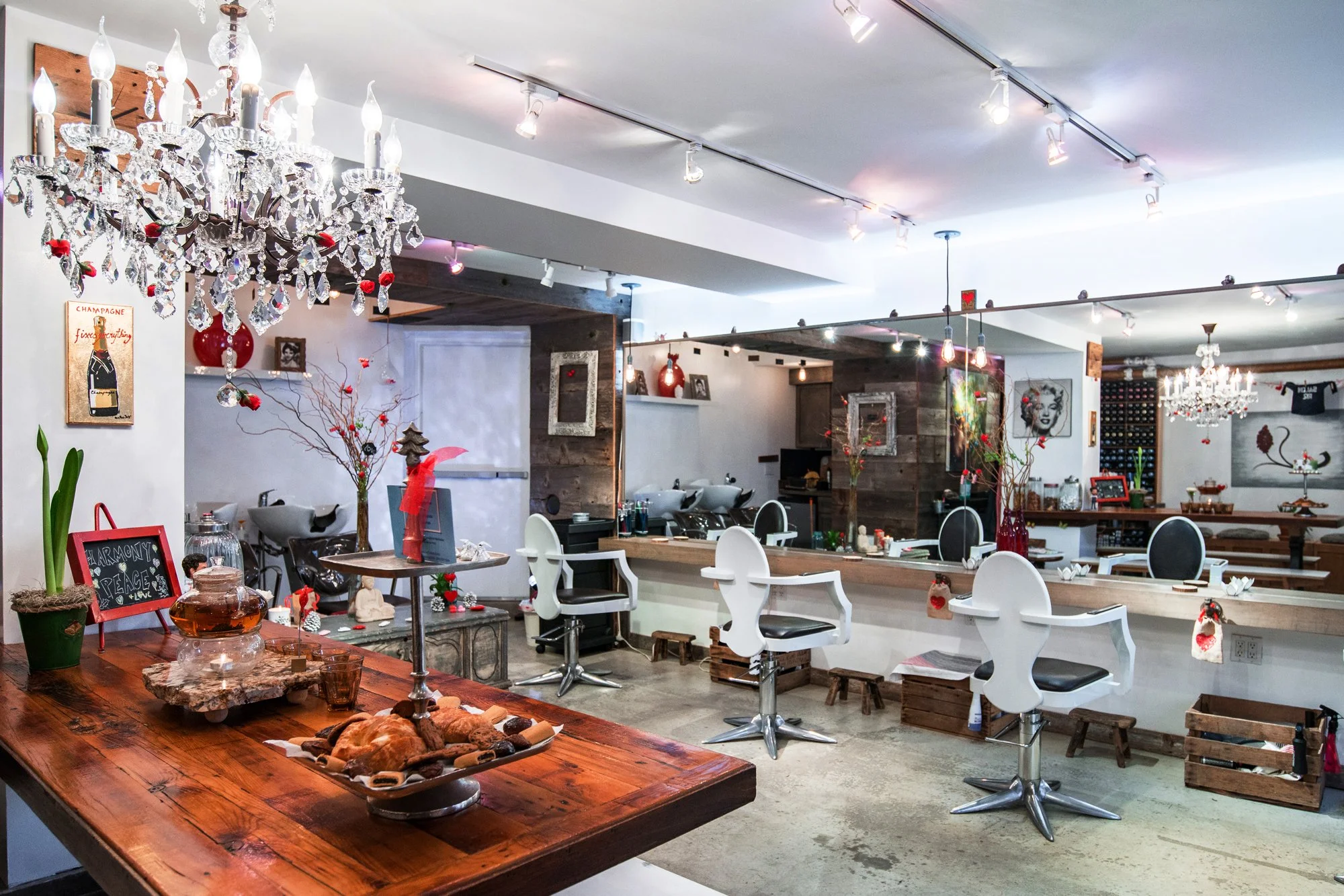 Salon-Riz-TomArena03--1-